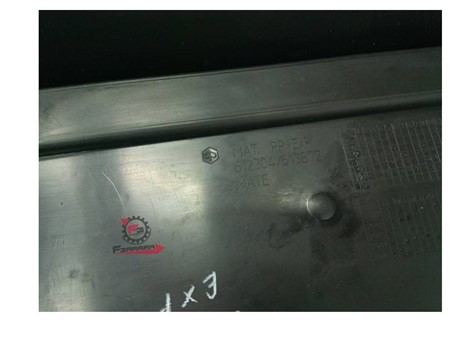 PARAFANGO POSTERIORE SX PORTER