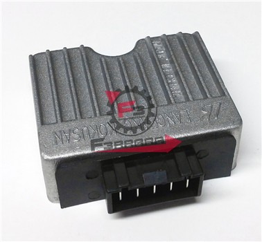 REGOLATORE VESPA LX/ET4 50 4T