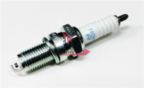 CANDELA DPR8EA-9 NGK (4929 C)