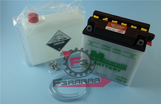 BATTERIA YB9-B CON ACIDO (ELIMINATA)