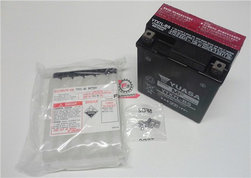 BATTERIA YTX7L-BS YUASA PIAGGIO