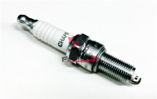 CANDELA CR8EB=RG6YC CHAMPION PIAGGIO