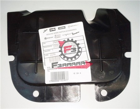 COPERCHIO CHIUSURA TELAIO VESPA PX