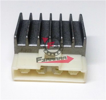 REGOLATORE DI TENSIONE APRILIA SR 50
