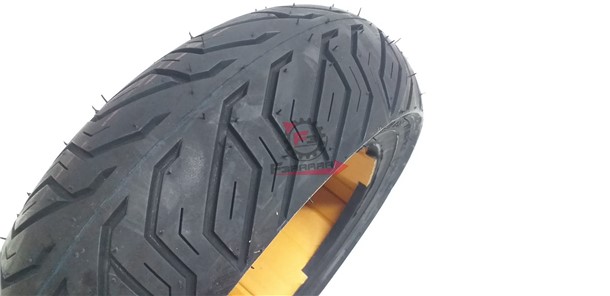 COPERTONE 120/70 10 TL SLIK 54L D825