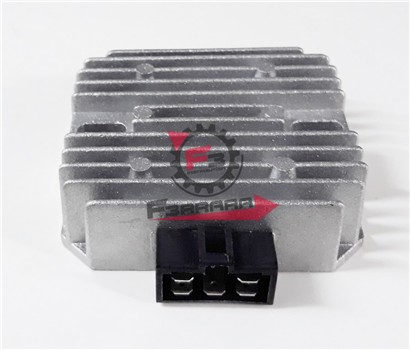 REGOLATORE 12V MAJESTY/T-MAX/R1/R6