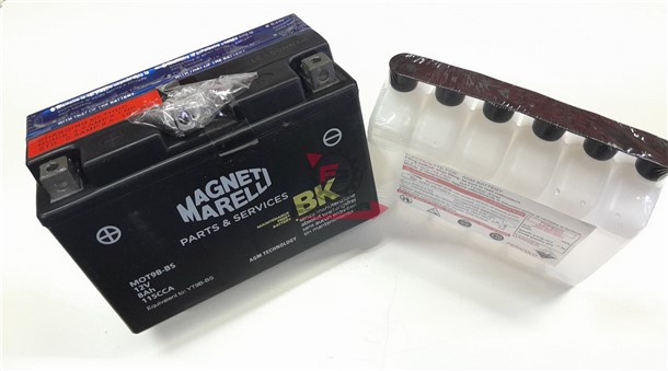 BATTERIA YT9B-BS CON ACIDO MARELLI