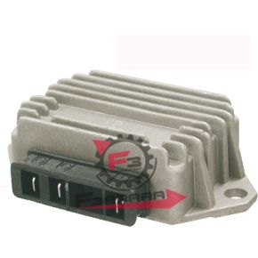 653.246030030 REGOLATORE TENSIONE VESPA PK 50