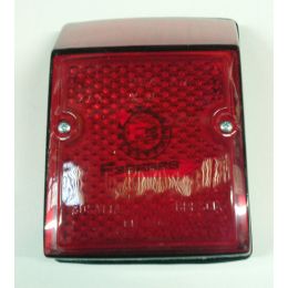 055.P224 FANALE POSTERIORE VESPA 50 PK