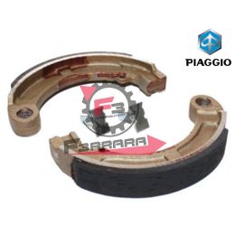 655.267770 GANASCIA FRENO POSTERIORE VESPA 50 R