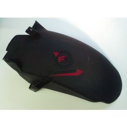 655.621089 PARAFANGO POSTERIORE BEVERLY 125