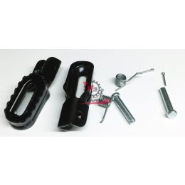 463.08402414 COPPIA POGGIAPIEDI ANTERIORI