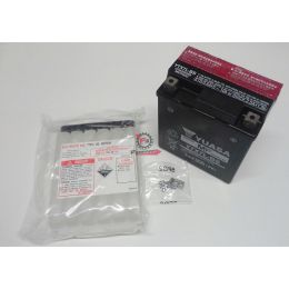 655.584662 BATTERIA YTX7L-BS YUASA PIAGGIO