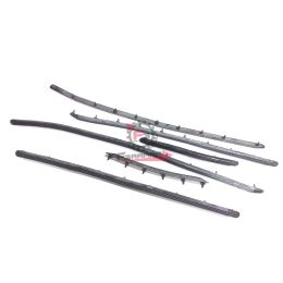 049 KIT STRISCE PEDANA VESPA 50/125