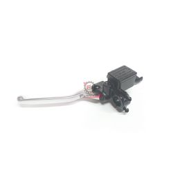 POMPA FRENO SINISTRA medley  vesoa GTS 125 150 300 CM295603 ORIGINALE PIAGGIO 