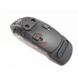 1B007106 PARAFANGO PORTATARGA  BEVERLY 300 400 21> originale piaggio